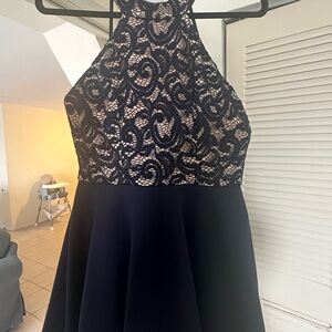 Elegant Black Lace Halter Dress